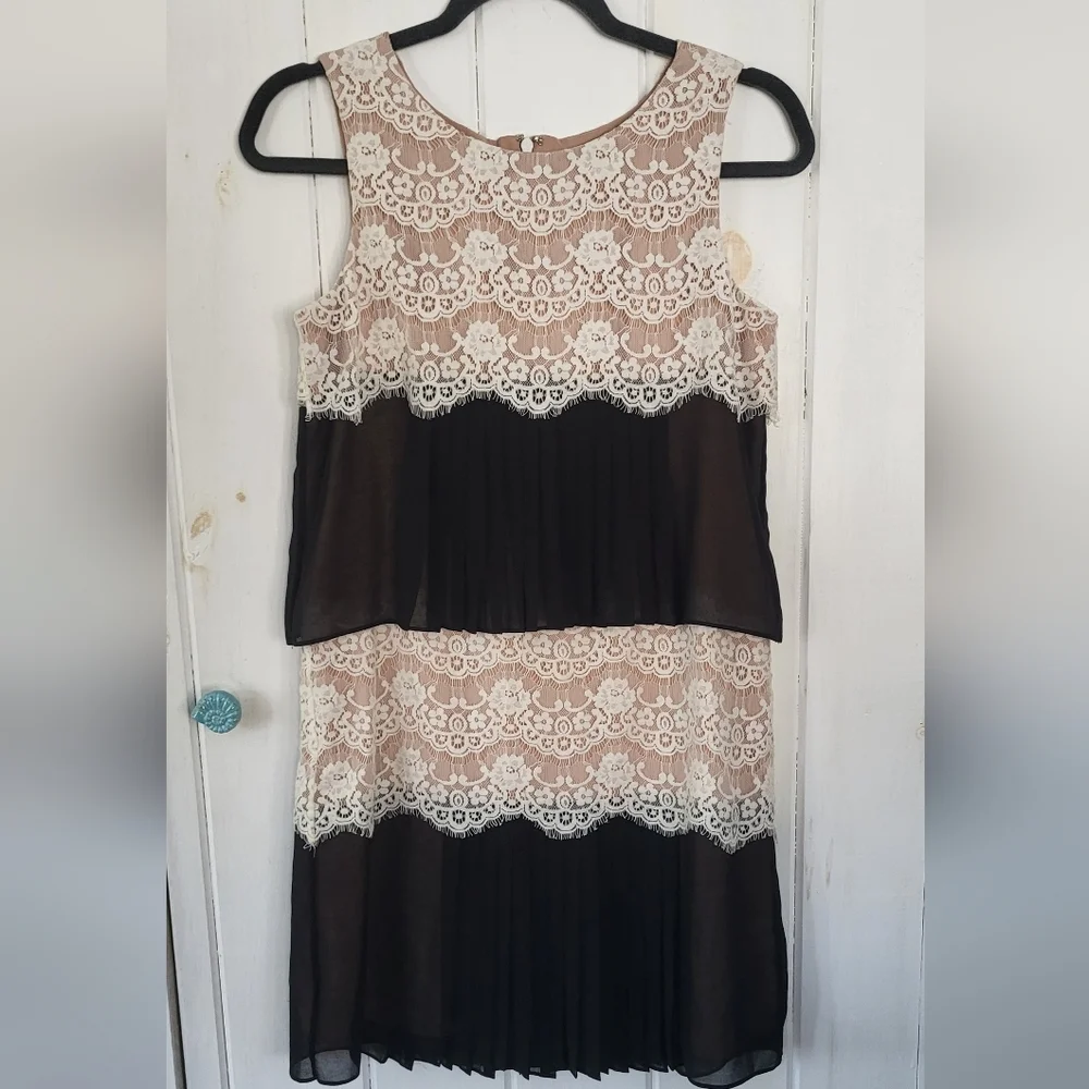 jessica simpson tiered lace dress JS Jessica Simpson Sosa Tiered Dress in Shell-Calia Paisley